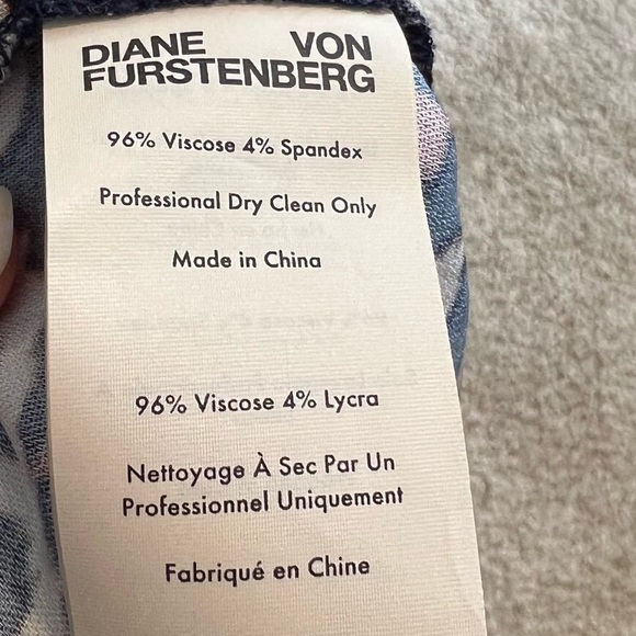 Diane Von Furstenberg Leopard Print Pencil Skirt - Picture 7 of 11